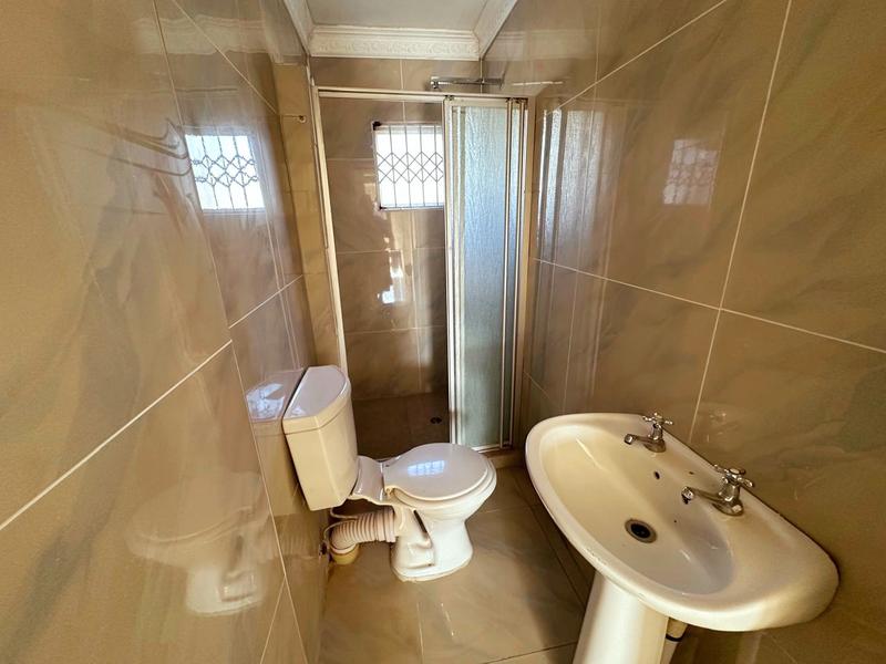 To Let 2 Bedroom Property for Rent in Northcrest Eastern Cape